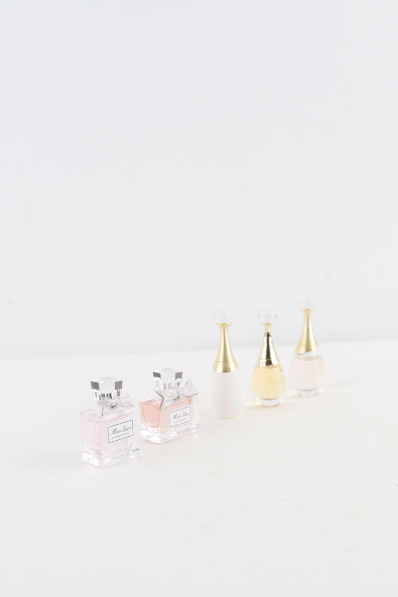 5 parfums miniatures Dior  