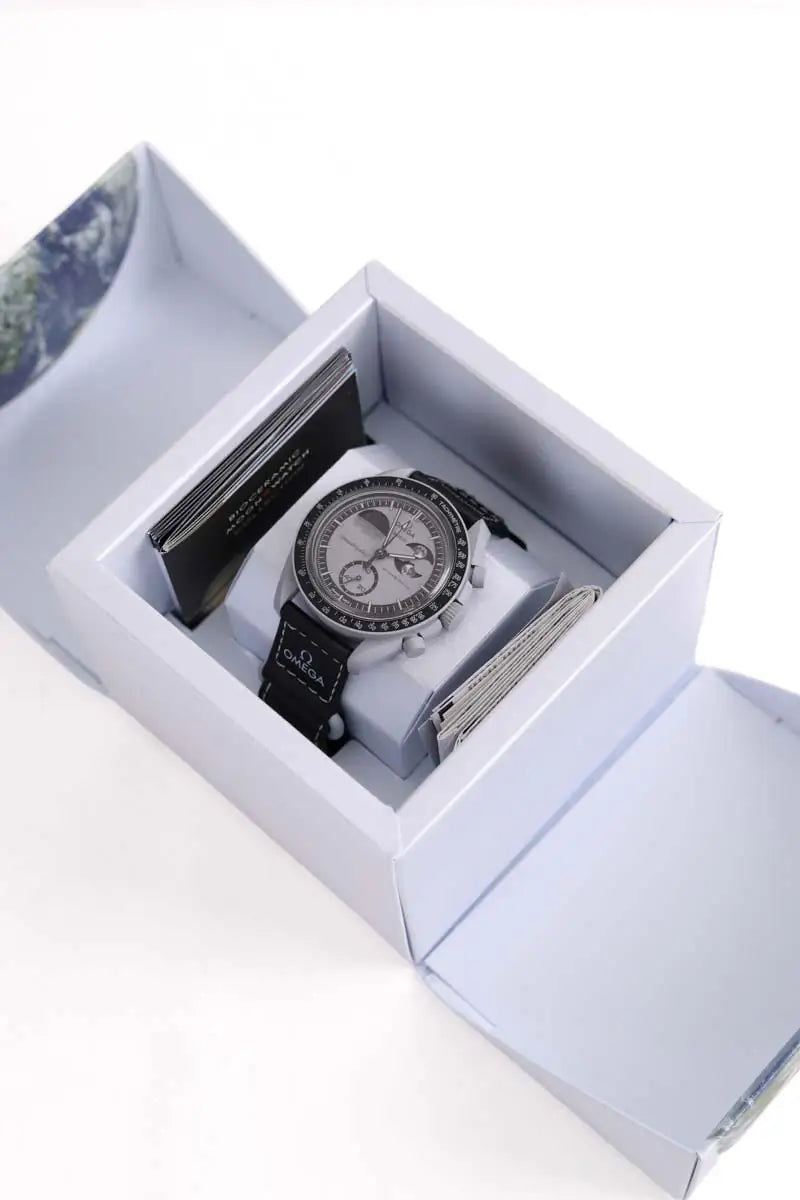 Montre Swatch Speedmaster Noir en Autres