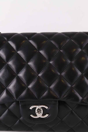 Sacs porté épaule Chanel Timeless/Classique Noir