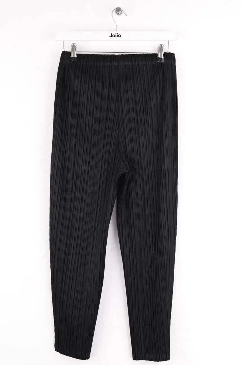 Pantalon droit Pleats Please Noir en Synthétique