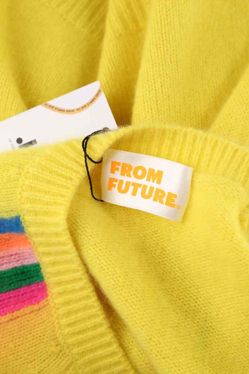 Pulls From Future  Jaune