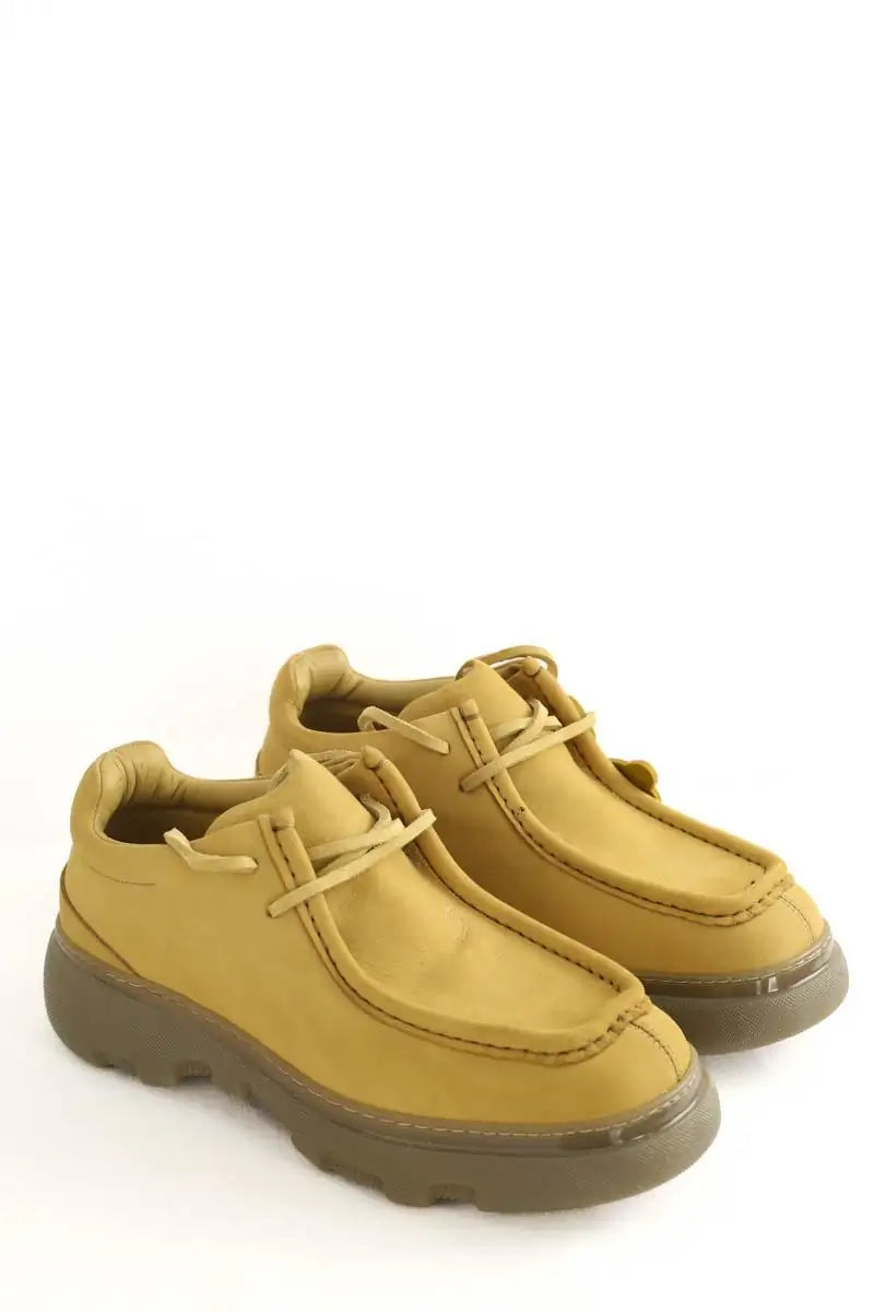 Chaussures à lacets Burberry  Vert