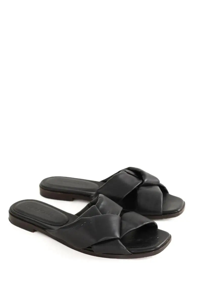 Sandales Salvatore Ferragamo  Noir