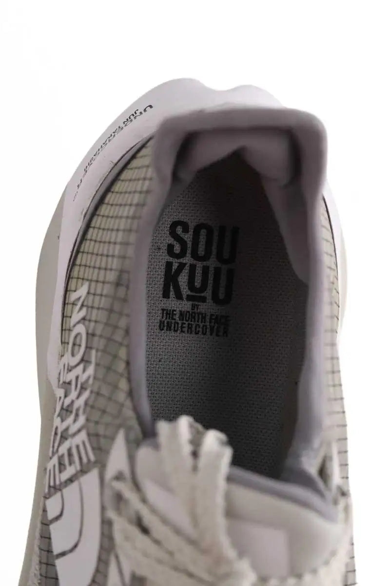 Baskets basses The North Face Gris en Tissu
