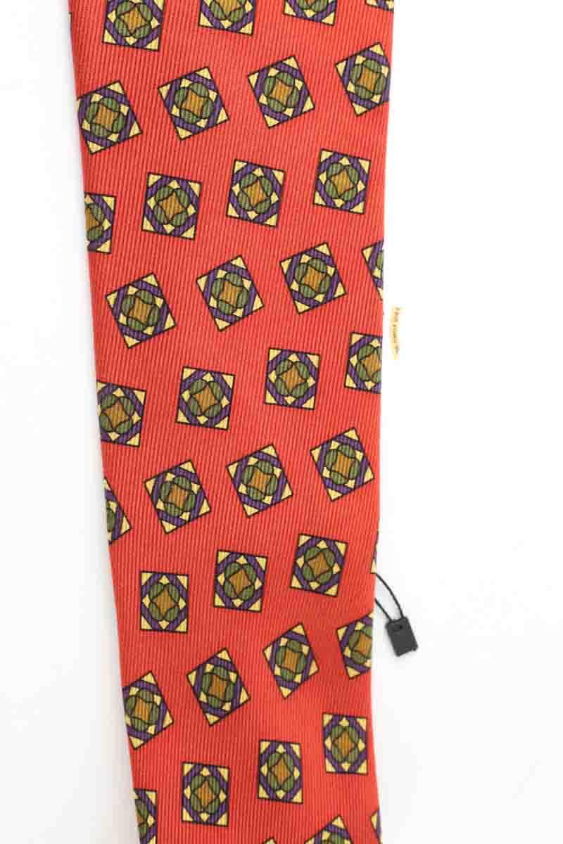 Cravate Chanel  Rouge