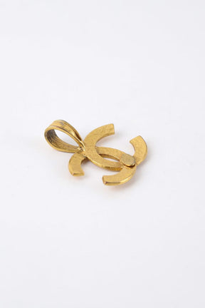 Pendentif Chanel  Doré