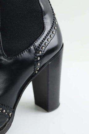 Boots Church's  Noir