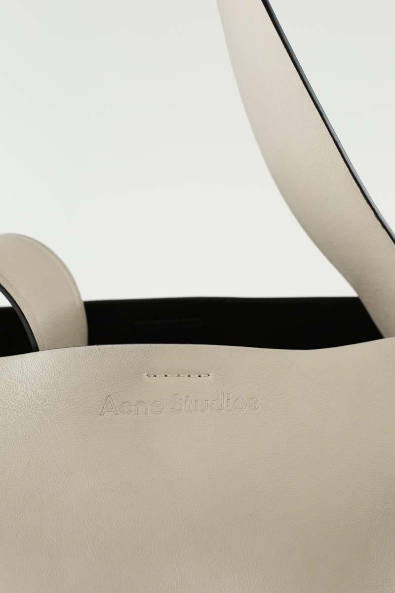 Sacs à bandoulière Acne Studios Musubi Beige