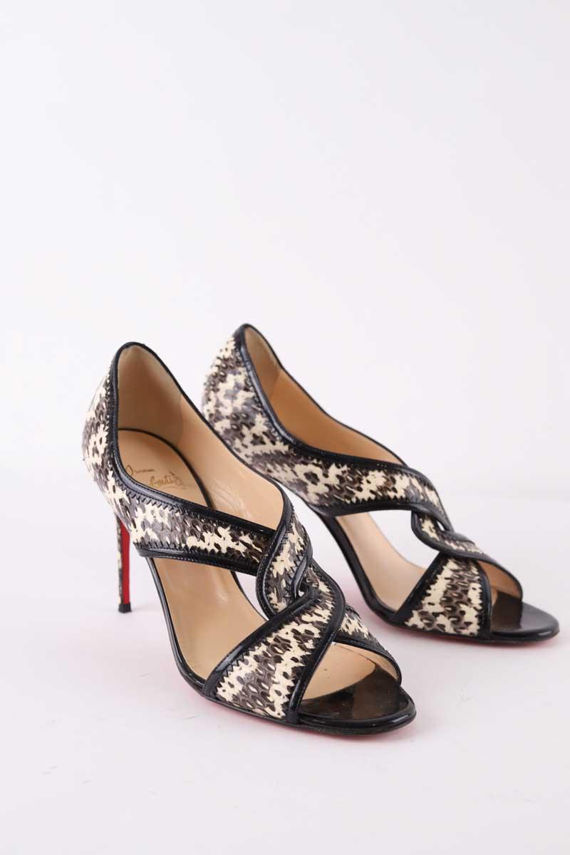Talons Christian Louboutin  Beige