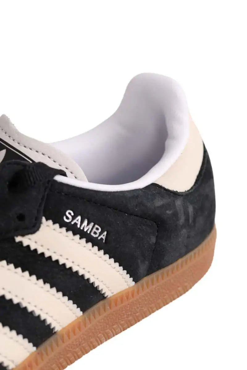 Baskets Adidas Samba Noir en Cuir
