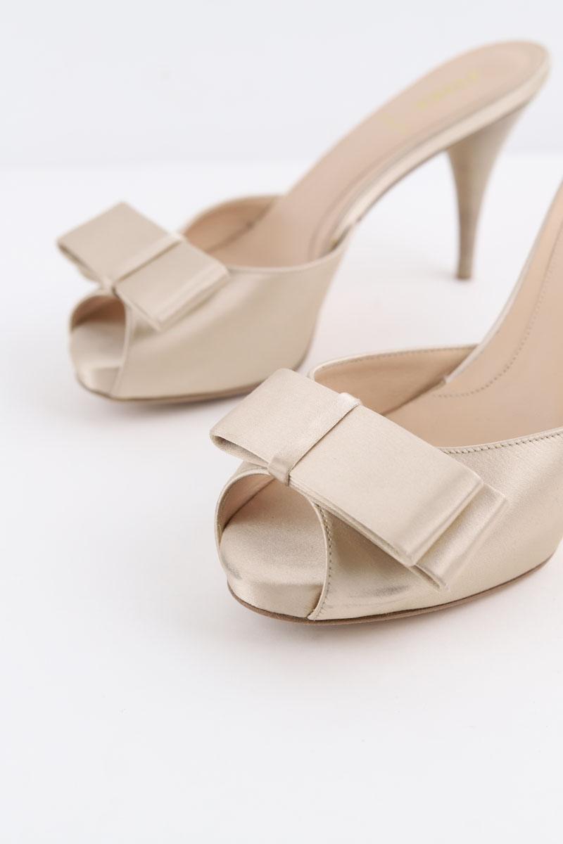 Talons Fendi  Beige