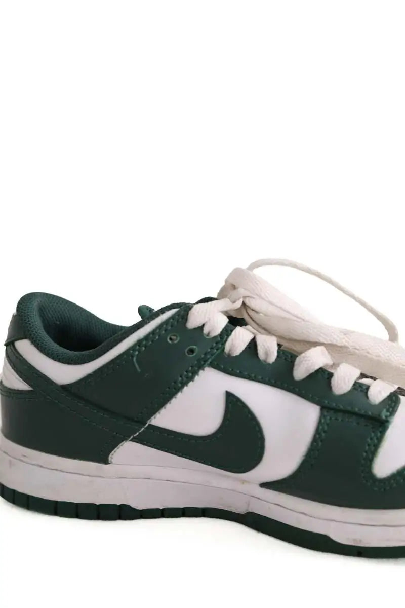 Baskets Nike Vert en Cuir