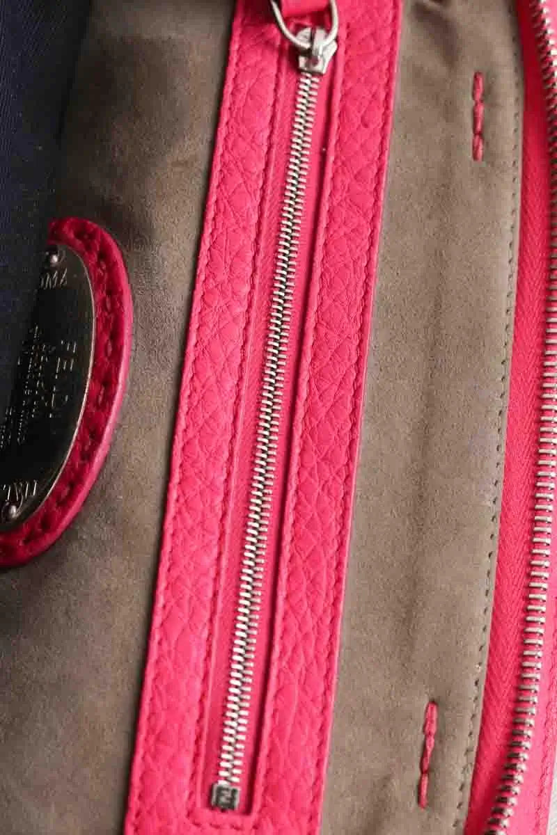 Sac à main Fendi Adèle Selleria Rose en Cuir