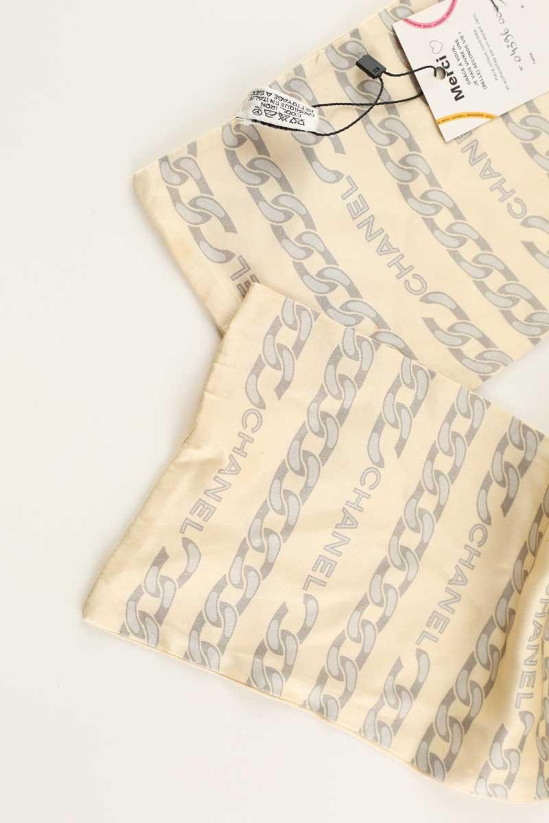 Foulard Chanel  Beige