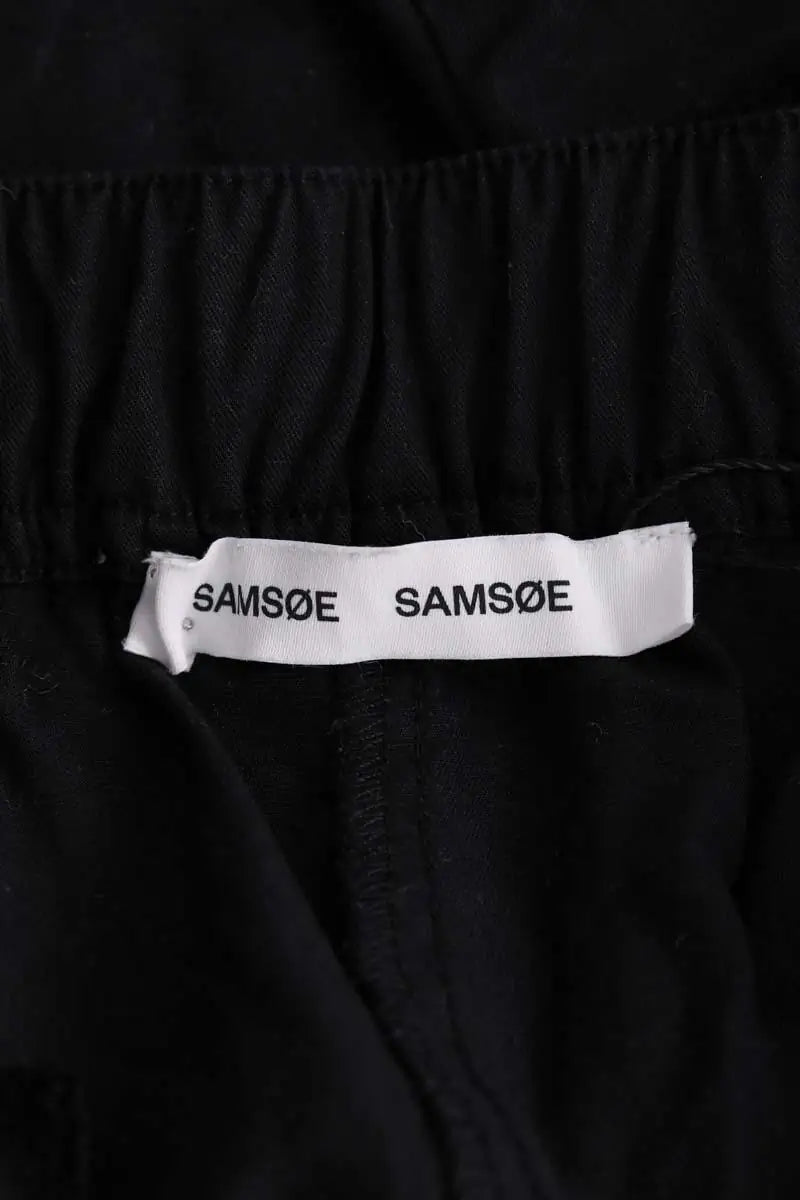 Pantalon droit Samsoe Samsoe Noir en Synthétique