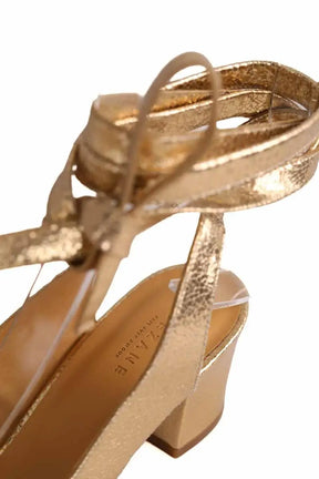 Talons Sézane Doré en Cuir