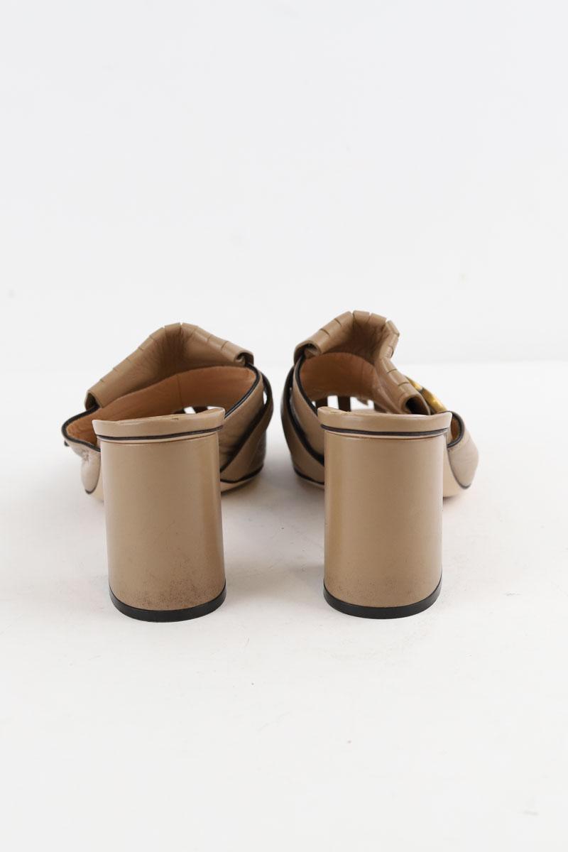 Mules Gucci  Beige