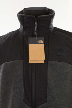 Gilets The North Face  Gris