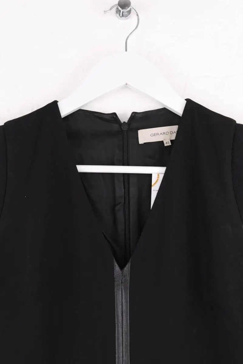 Robe Gerard Darel Noir en Synthétique