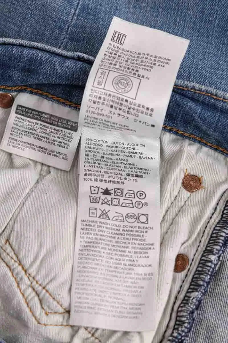 Jean droit Levi's 511 Bleu en Coton