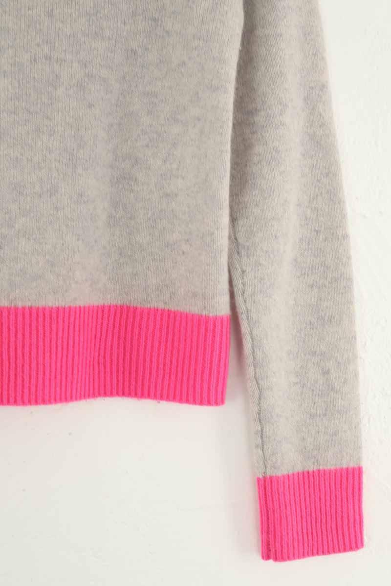 Pulls From Future  Gris