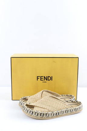 Sandales Fendi  Beige