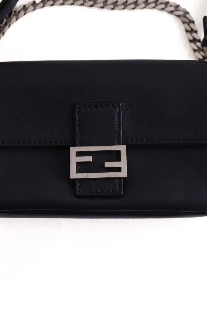 Mini sac Fendi Micro Baguette Bleu en Cuir