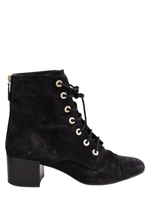 Boots à lacets Chanel Noir en Daim, taille 40 - Seconde Main