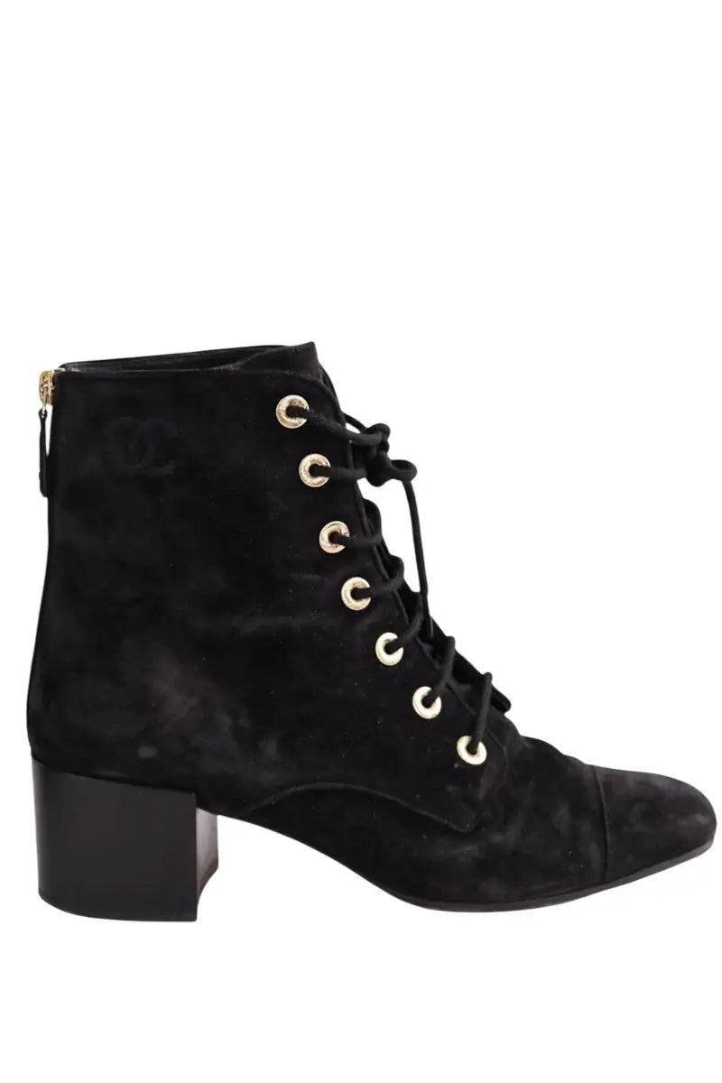 Boots à lacets Chanel Noir en Daim, taille 40 - Seconde Main