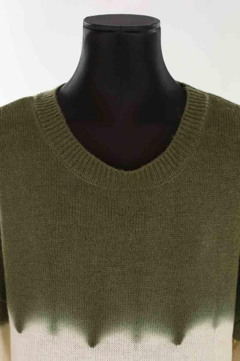 Pulls Charlie Joe  Kaki