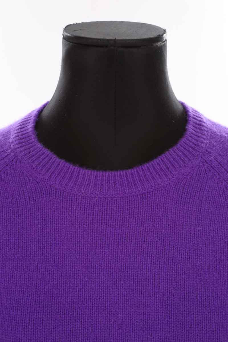 Pulls From Future  Violet