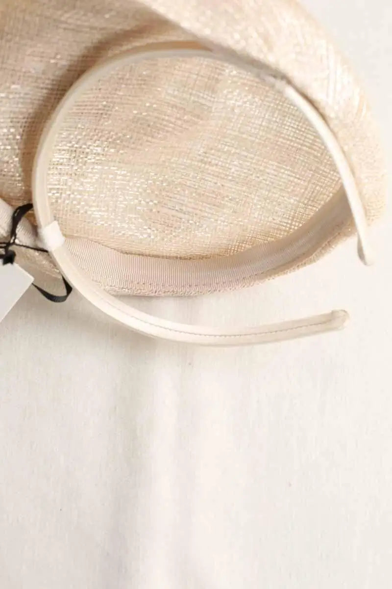 Chapeau LK Bennett  Beige