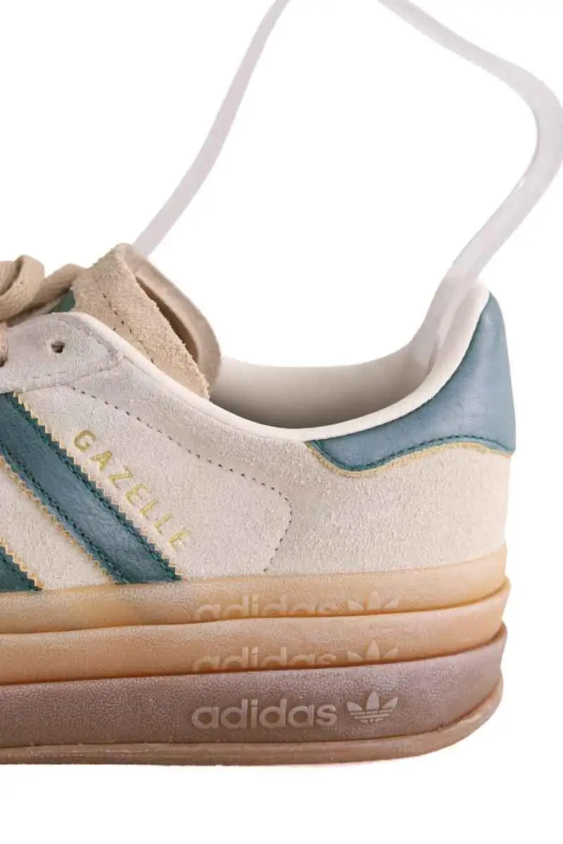 Baskets Adidas Gazelle Beige en Daim