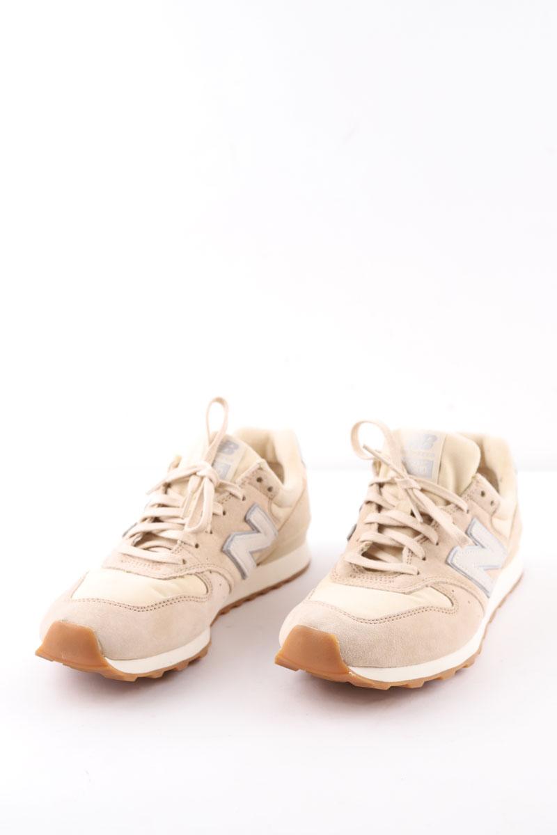 Baskets New Balance  Beige