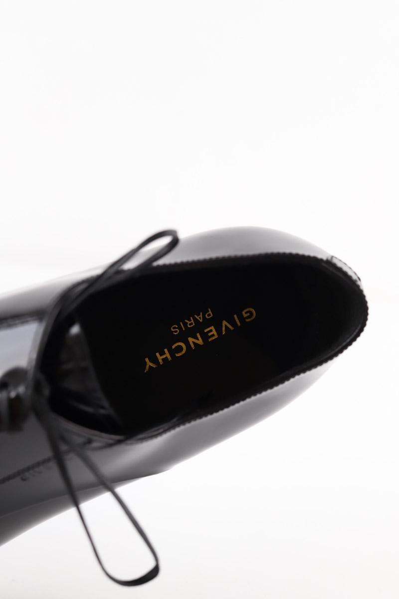 Chaussures à lacets Givenchy  Noir