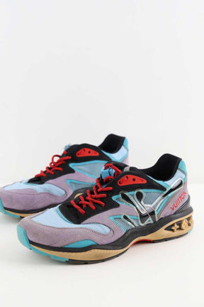 Baskets Louis Vuitton Other Violet