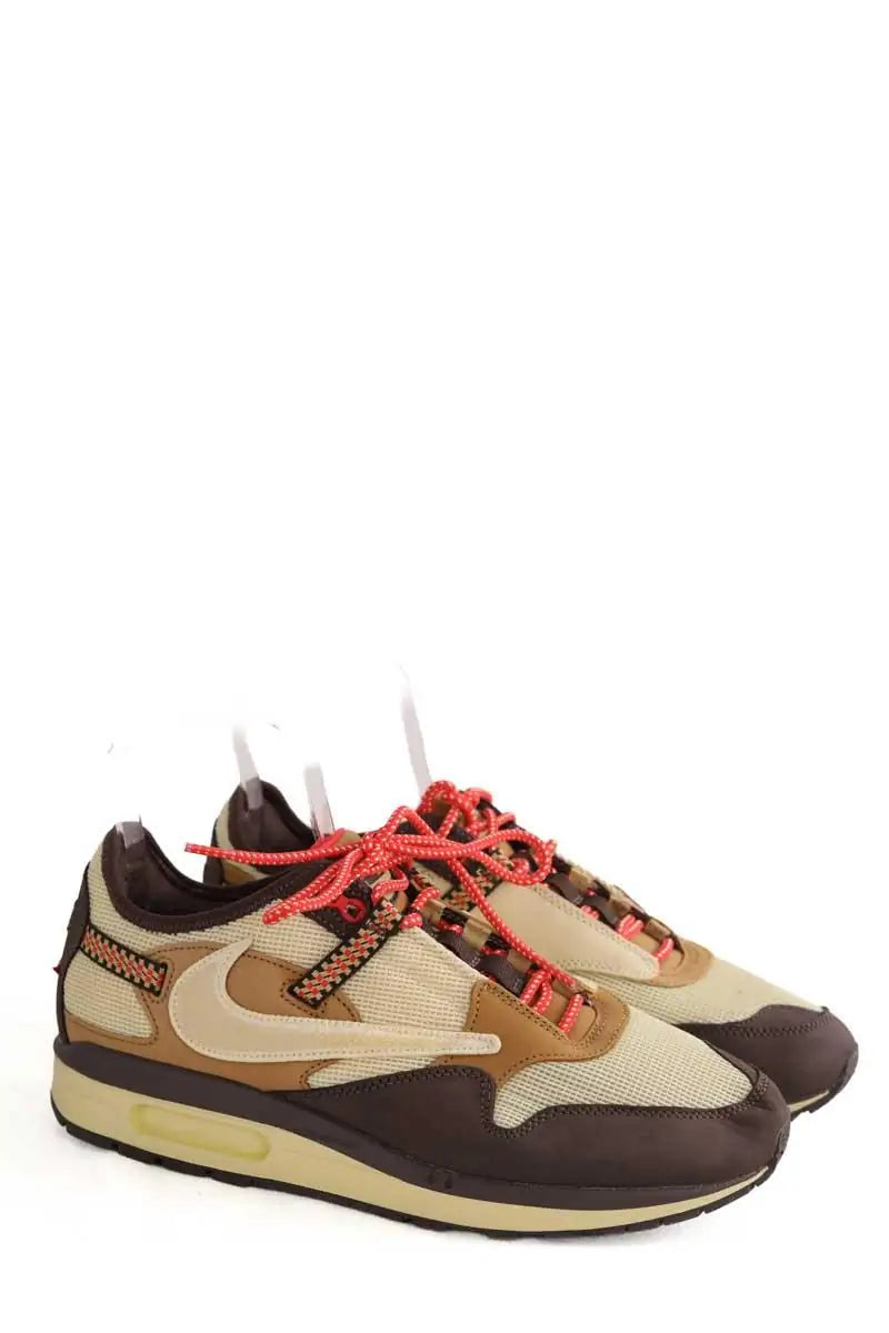Baskets basses Nike Air Max 1 Marron en Tissu