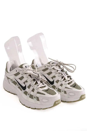Baskets Nike P-6000 Blanc en Tissu