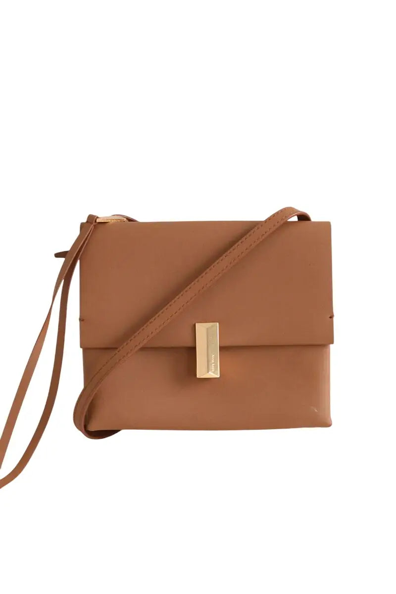 Sac à bandoulière Hugo Boss Camel en Cuir - Seconde Main