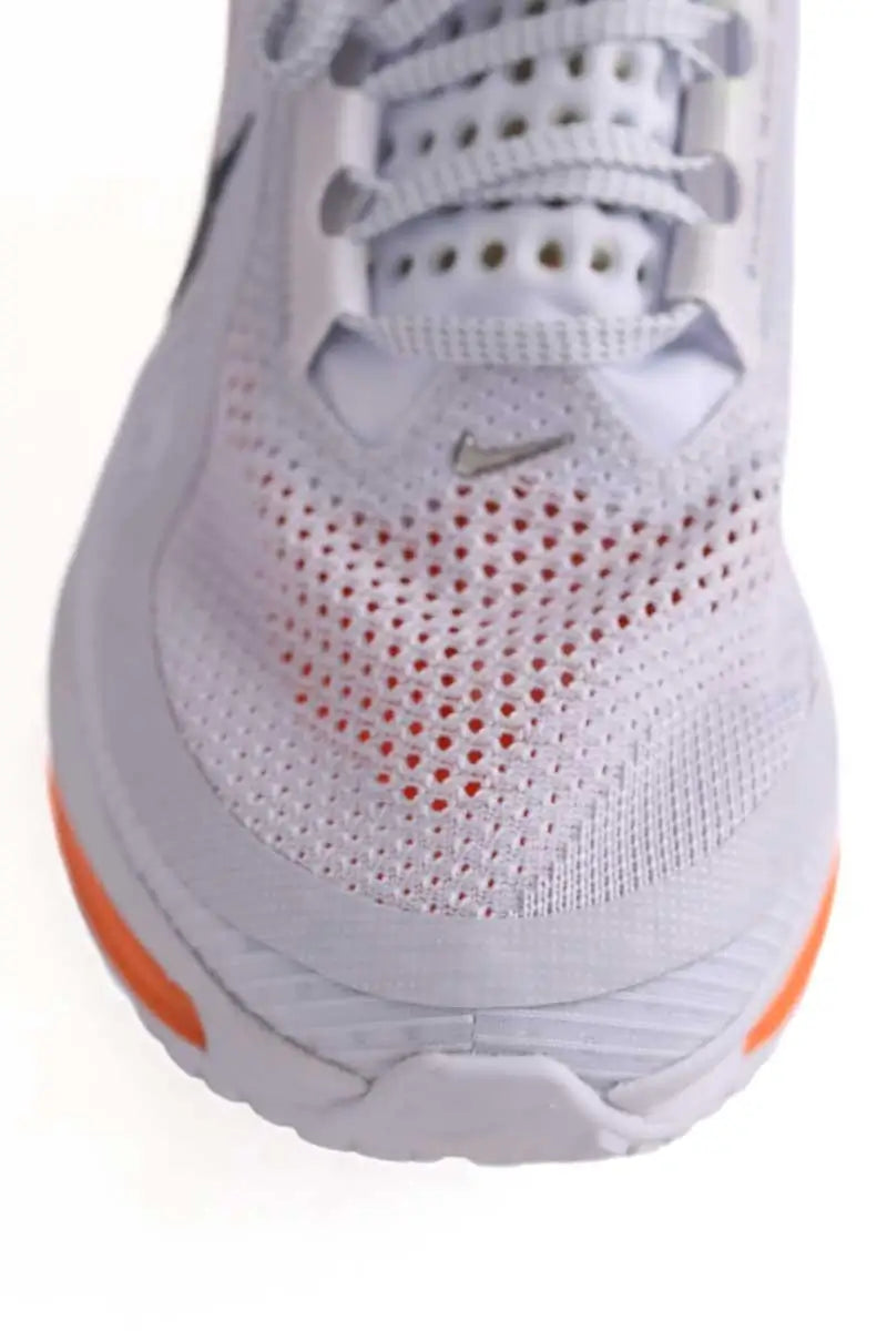Baskets basses Nike Bleu en Tissu