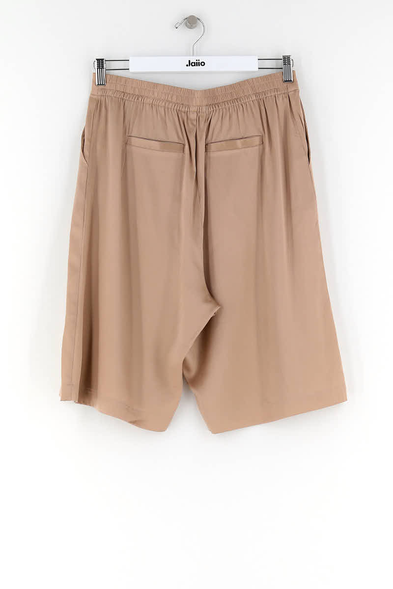 Short Notshy  Beige
