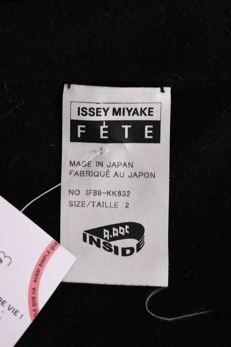 Pull Issey Miyake Noir en Coton