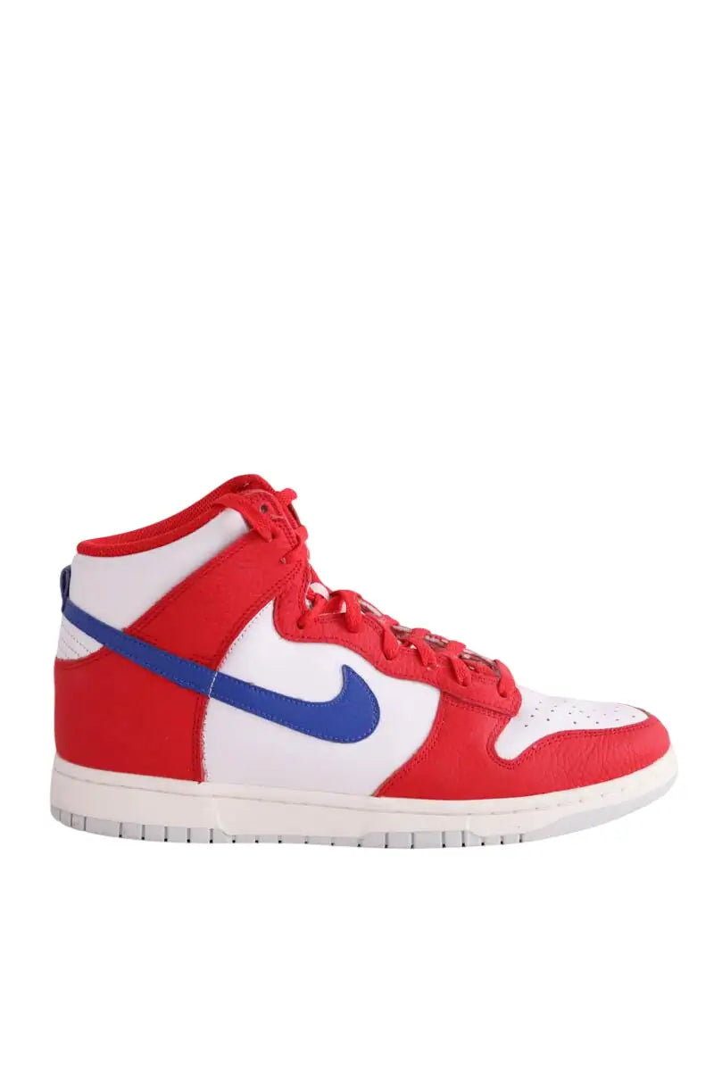 Baskets Nike Rouge en Cuir, taille 43 - Seconde Main