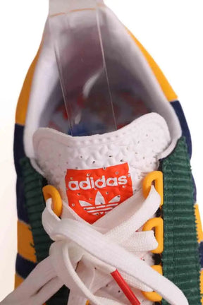 Baskets basses Adidas Multicolore en Tissu