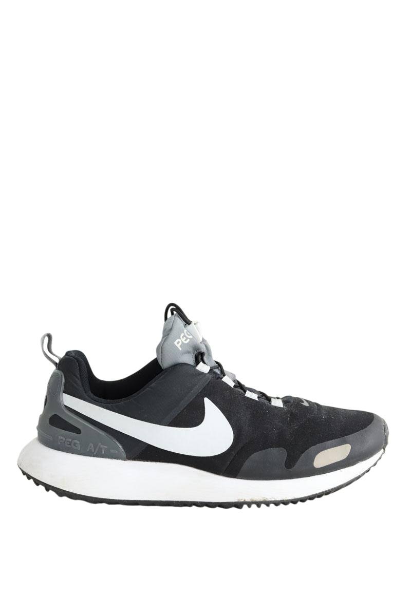 Baskets basses Nike  Noir
