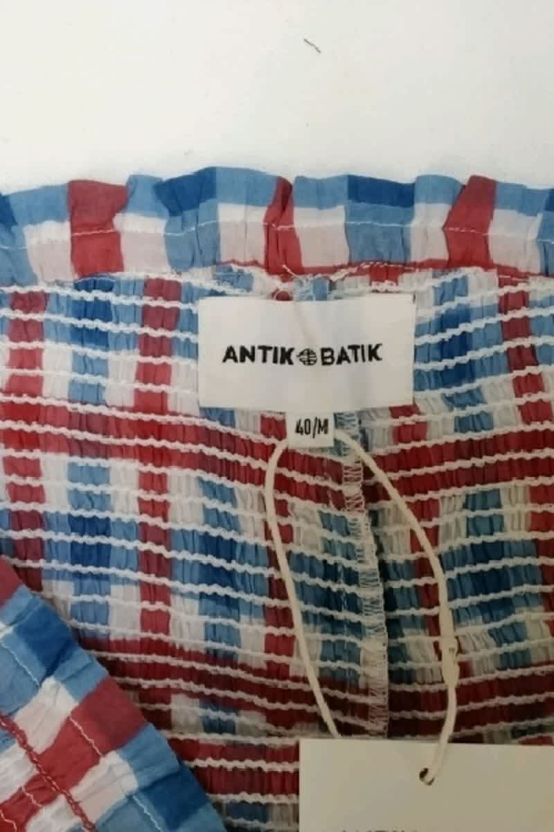 Short Antik Batik  Rouge