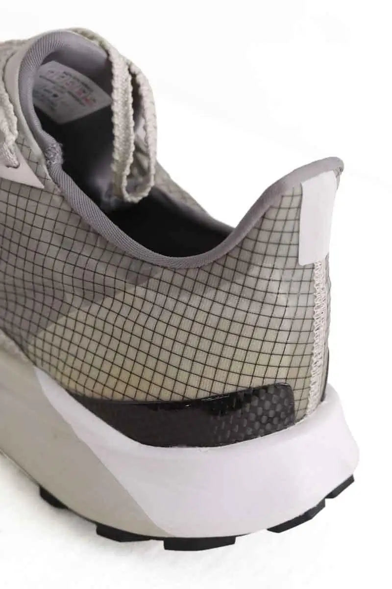 Baskets basses The North Face Gris en Tissu