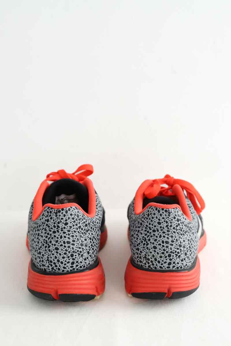 Baskets Nike  Noir