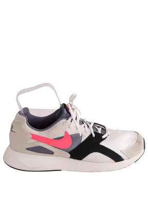 Baskets basses Nike Blanc en Tissu, taille 45 - Seconde Main