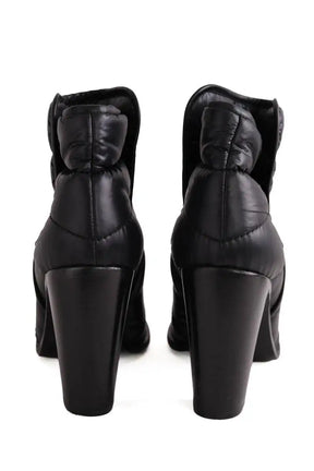 Boots Chanel Noir en Tissu
